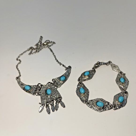 Vintage Necklace & Bracelet Silver Tone Turqouise Bead Hanging Metal Pendant B8 - Picture 7 of 7